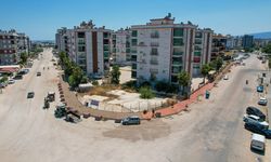Kumluca'da altyapı çalışmaları sürüyor