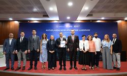 'Kutuplarda Sıfır Atık' kitabı tanıtıldı