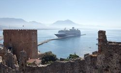 'Marella Discovery' kruvaziyeri Alanya'ya 1807 turist getirdi