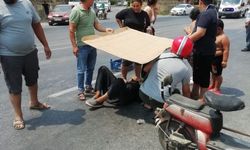 Mersin'de otomobil ile çarpışan elektrikli bisikletin sürücüsü yaralandı