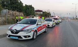 Mersin'de trafik kazasında biri polis, 2 kişi yaralandı