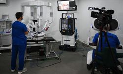Türkiye, TCG Anadolu ile askeri gemide 'robotik cerrahi' yapılabilen ilk ülke olmaya hazırlanıyor