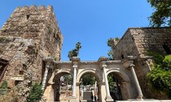 2 bin yıllık tarih Antalya'nın kalbinde, Kaleiçi'nde yaşatılıyor