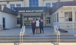 Antalya'da sosyal medya üzerinden dolandırıcılık yaptığı iddia edilen şüpheli tutuklandı