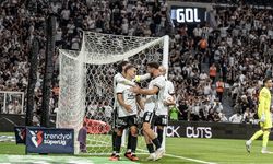 Beşiktaş evinde Erzurumspor FK'yi 3-0 yendi