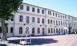 Cağaloğlu Anadolu Lisesi Osmanlı'dan günümüze 176 yıllık eğitim mirasını taşıyor