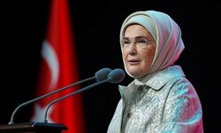 Emine Erdoğan: Öğrendiği ilk kelimenin sevincini yaşayan her insanımız, verilen emeğin en güzel karşılığıdır