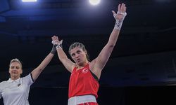 Milli boksör Busenaz Sürmeneli, Avrupa şampiyonu oldu