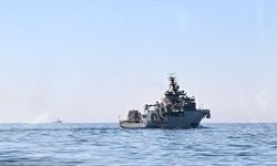 Silivri açıklarında batan gemi için arama çalışmaları hava ve deniz unsurlarıyla devam ediyor
