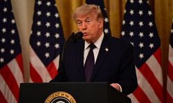 Trump'tan Hürmüz Boğazı'nın adını 'Trump Boğazı' olarak değiştirme önerisi