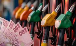 Benzinde 1 Ekim Endişesi: 12,48 TL Zam Gelecek mi?