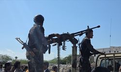 Yemen'de Husilerin ilerlediği iddialarının ardından hükümet güçleri Muha'da yeniden konuşlandı