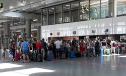 Yılın 8 ayında 167,6 milyon yolcu hava yolu ile seyahat etti