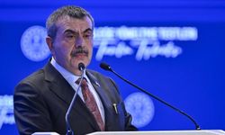 Bakan Tekin açıkladı: Okullarda ara tatil kaldırılacak mı?