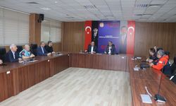 AK Parti Sözcüsü Ömer Çelik'ten Adana ve Osmaniye'deki depremlere ilişkin açıklama: