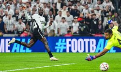 Beşiktaş Avrupa'da Berabere Kaldı! Crystal Palace Maçında 4 Gol, 1 Kırmızı Kart