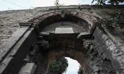 Bizans ve Osmanlı'nın izlerini bir arada taşıyan Yedikule Kapısı