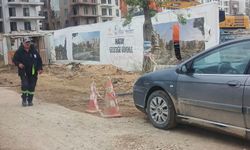 Hatay’da Brandalı Çözüm Bitmiyor: Sorunlar Halı Altına, Çukurlar Branda Arkasına