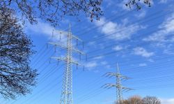 Çatalağzı ile Silahtarağa arasındaki hat ulusal elektrik şebekesinin temelini attı