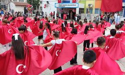 Cemil Şükrü Çolakoğlu İlkokulu’nda Cumhuriyet Coşkusu Yaşandı