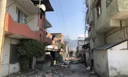 Antakya’da 35 Vatandaşın Ev Çığlığı: “Yıllarımızın Birikimi Gitti, Sesimizi Duyun!”