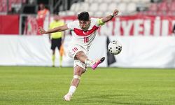 Emirhan İlkhan ve Yusuf Akçiçek, A Milli Futbol Takımı'nın aday kadrosuna alındı