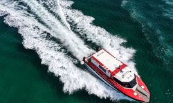 Hava ve deniz ambulanslarıyla 121 bin 832 vatandaşa sağlık hizmeti sunuldu