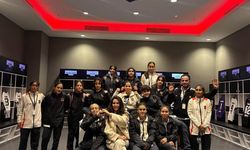 İskenderunlu Kadın Futbolcular Beşiktaş İle Karşılaştı