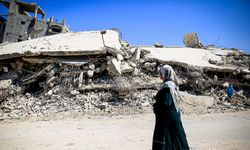 İsrail soykırımı nedeniyle Gazze'de enkaz altında kalan 8 bin kişinin naaşının çıkarılması 8 yıl sürebilir