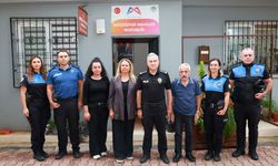Mersin İl Emniyet Müdürü Fahri Aktaş esnaf ve vatandaşları dinledi