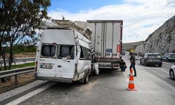 Mersin'de 6 aracın karıştığı trafik kazasında 11 kişi yaralandı