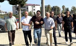 Mersin'de yaşamını yitiren şarkıcı Atilla Taş'ın kızının cenazesi defnedildi