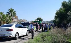 Mersin'de zeytin bahçesine giren otomobilin çarptığı kişi yaşamını yitirdi