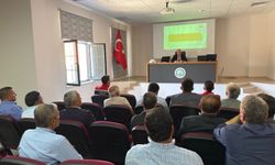 Mersin'in Anamur ilçesinde Akdeniz meyve sineğiyle mücadele çalışmaları görüşüldü