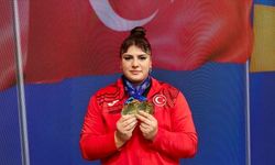 Milli halterci Tuana Süren, Avrupa Gençler Şampiyonası'nda 3 altın madalya elde etti