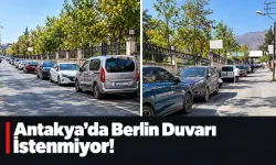 Antakya'da Üniversite Girişindeki Duvara Tepki: “Berlin Duvarı Kaldırılsın”