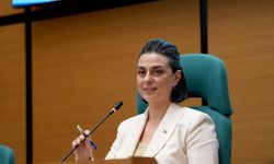 Üsküdar Belediye Başkanı Sinem Dedetaş'a Ev Hapsiyle Tahliye