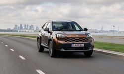 Toyota Yaris Cross Hybrid yenilenen tarzıyla Türkiye'de