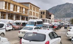 Antakya’da Yollar Kapandı, Trafik Çilesi Büyüdü!