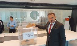 Nihat Mazmanoğlu, HATSO seçimlerinde oyunu kullandı