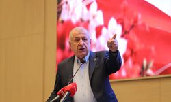 Zafer Partisi Genel Başkanı Özdağ, Antalya'da partililerle buluştu