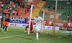 Alanyaspor Evinde Kayıpsız