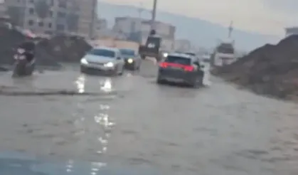 Hatay'da Çalışmalar Eğitimi Engelledi: 5 Okul Geçici Olarak Taşınıyor