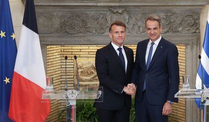 Yunanistan ve Fransa savunma işbirliği anlaşmasını yeniledi