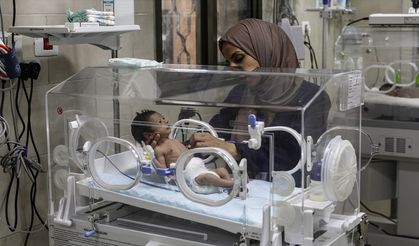 Gazze'deki Sağlık Bakanlığı: İsrail, 17 binden fazla hastanın tedavi için yurt dışına çıkışını engelliyor