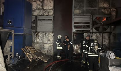 Adana'da bir fabrikada çıkan yangın kontrol altına alındı