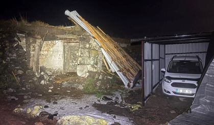 Ardahan'da sağanak, dolu ve şiddetli rüzgar etkili oldu