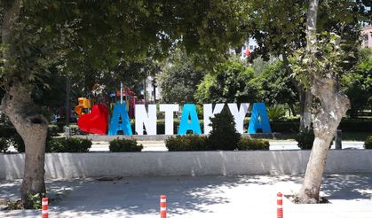 Hataylıları Bunaltıcı Günler Bekliyor: Nem Rekor Seviyeye Yaklaşacak!