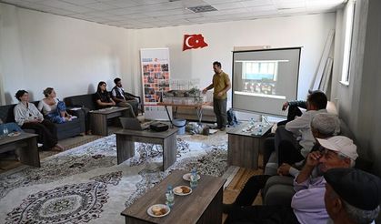 Hatay’ın Köylerinde Tehlike Büyüyor: Çiftçilere Kritik Kuraklık Eğitimi