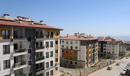 Hatay'da TOKİ Hak Sahipleri Evlerini Neden Satışa Çıkarmaya Başladı?